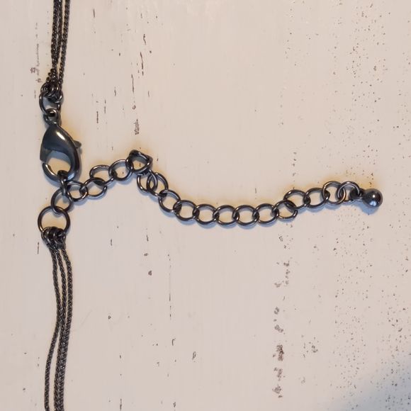 3 Tier Necklace - Picture 3 of 3